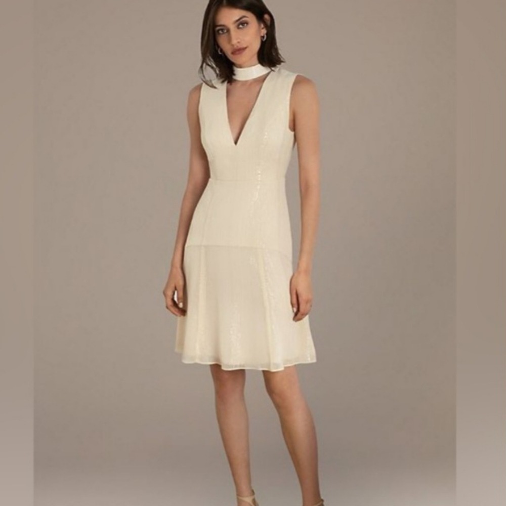 NEW Fame and Partners Lima Dress Champagne Choker Neck Sleeveless Open Back 10